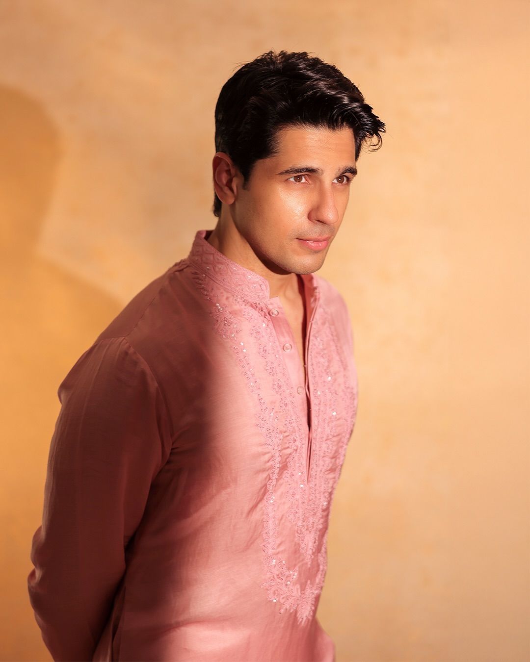 Pink Resham Embroidered Silk Kurta